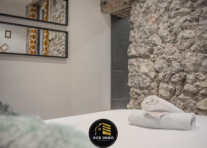 Le Victor Hugo Hyper Centre